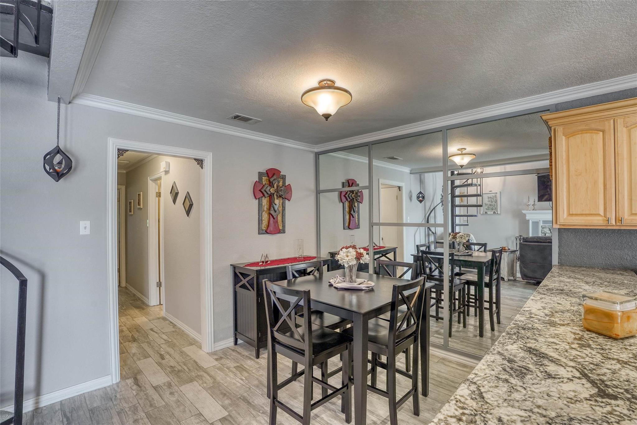 1215 Hi Stirrup 126 Property Photo 15