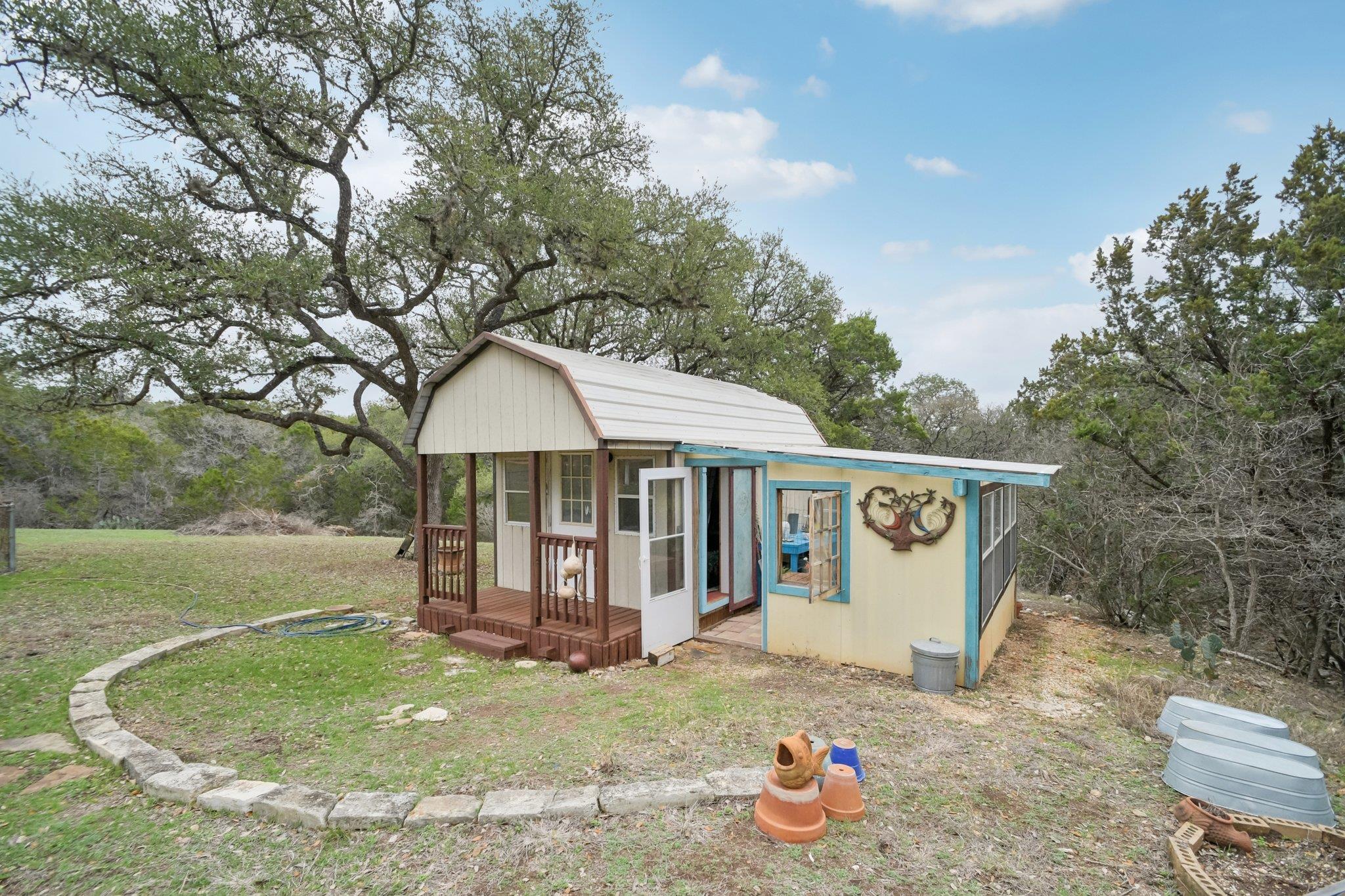 407 Pioneer Trl Property Photo 31