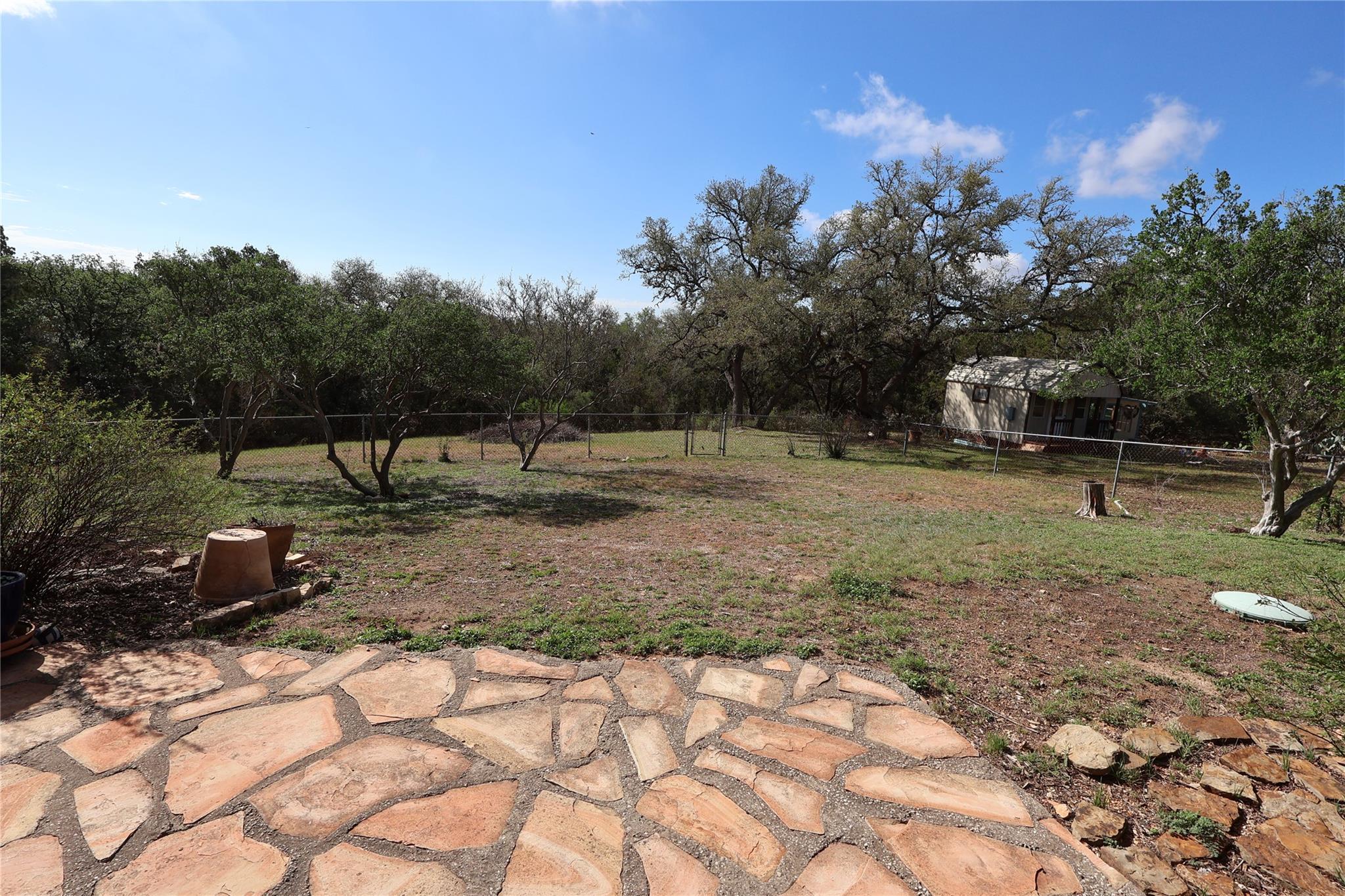 407 Pioneer Trl Property Photo 39