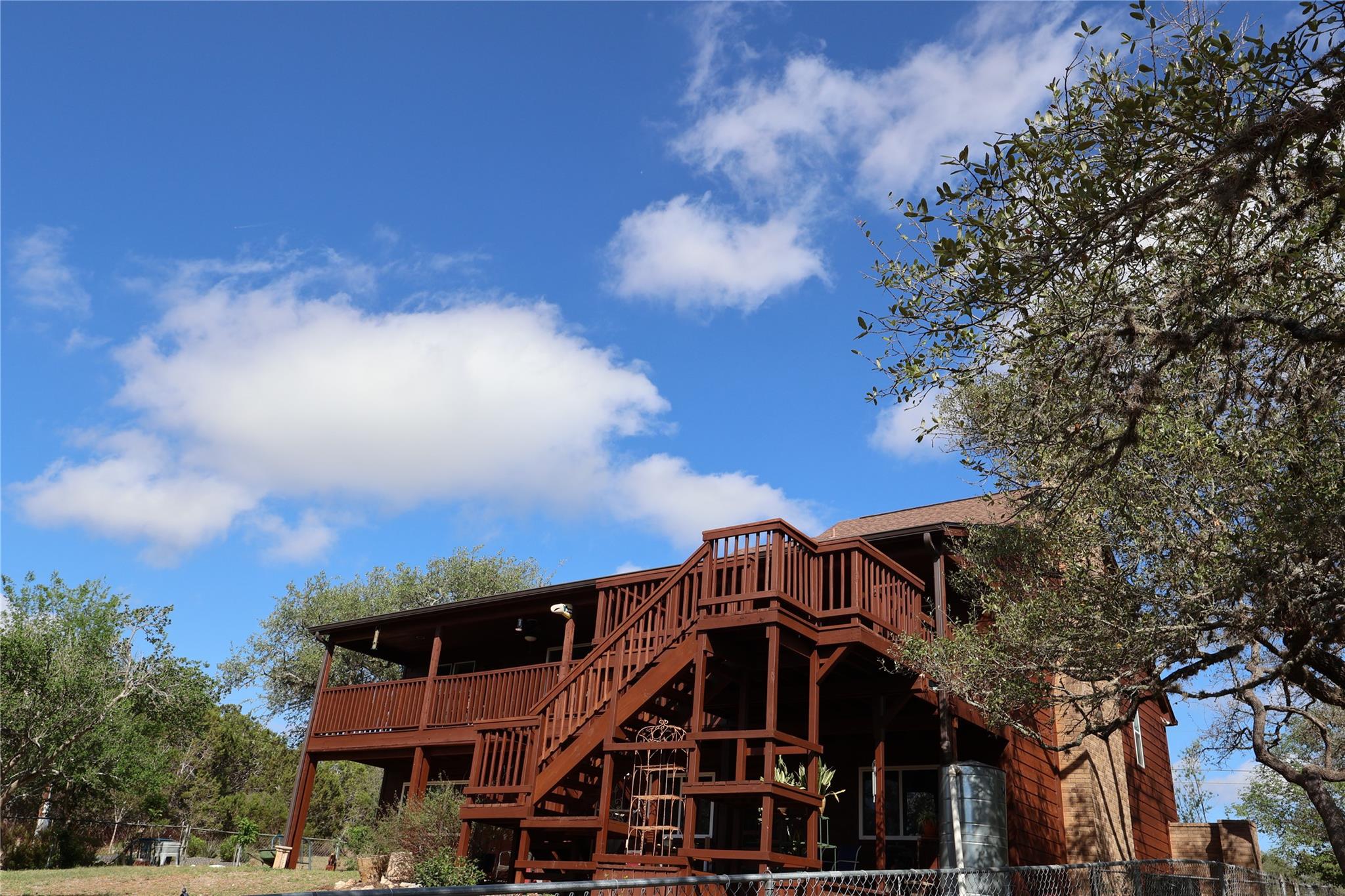 407 Pioneer Trl Property Photo 40