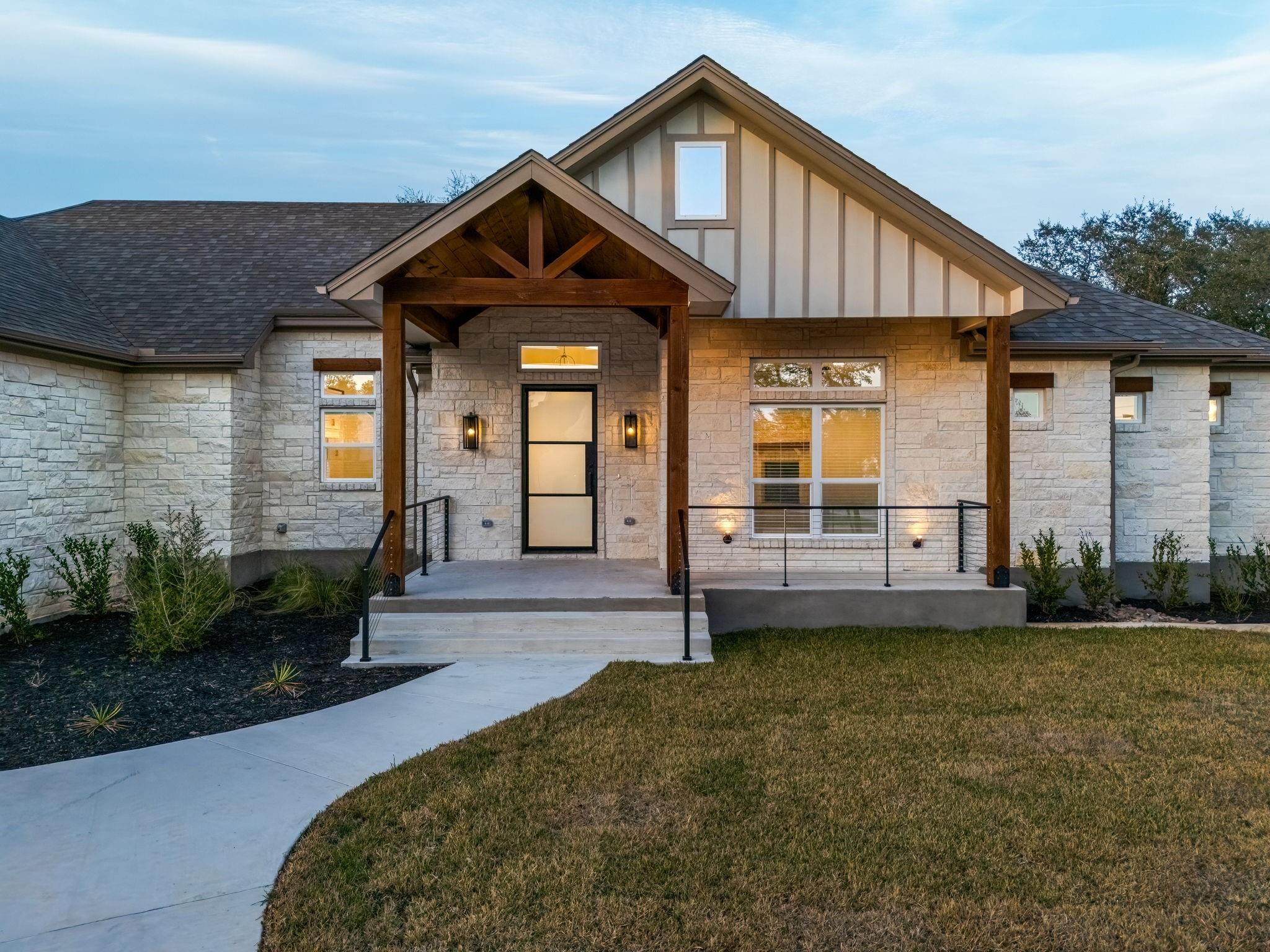 8439 Spring Creek Loop Property Photo