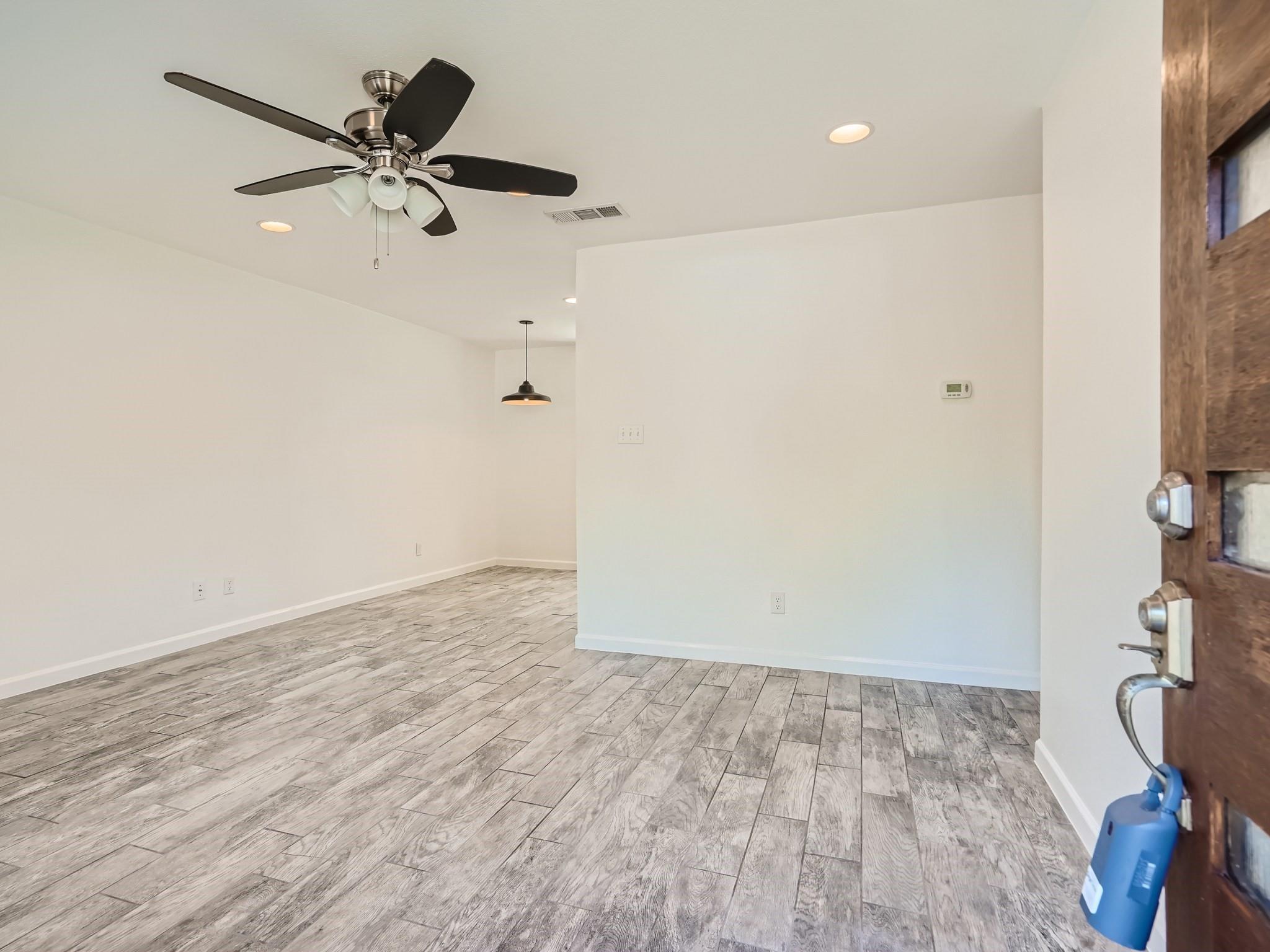 6035 Bluebell Cir Property Photo 2