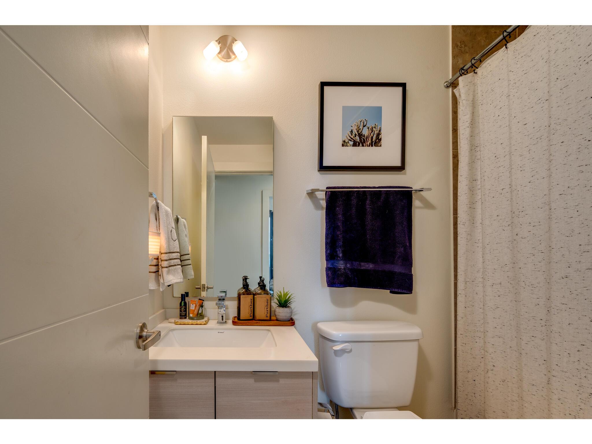 604 N Bluff Dr #205 Property Photo 11