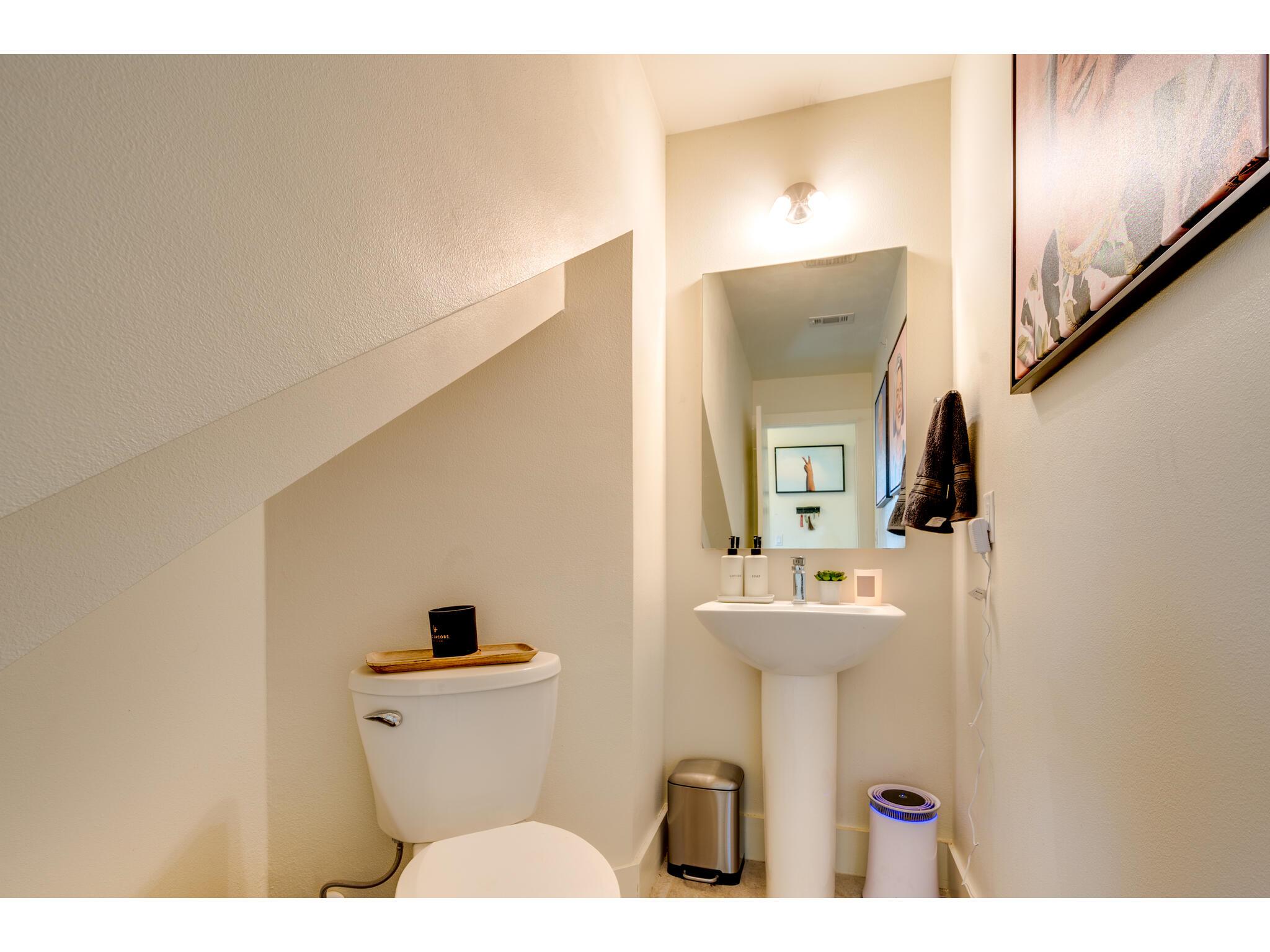 604 N Bluff Dr #205 Property Photo 12
