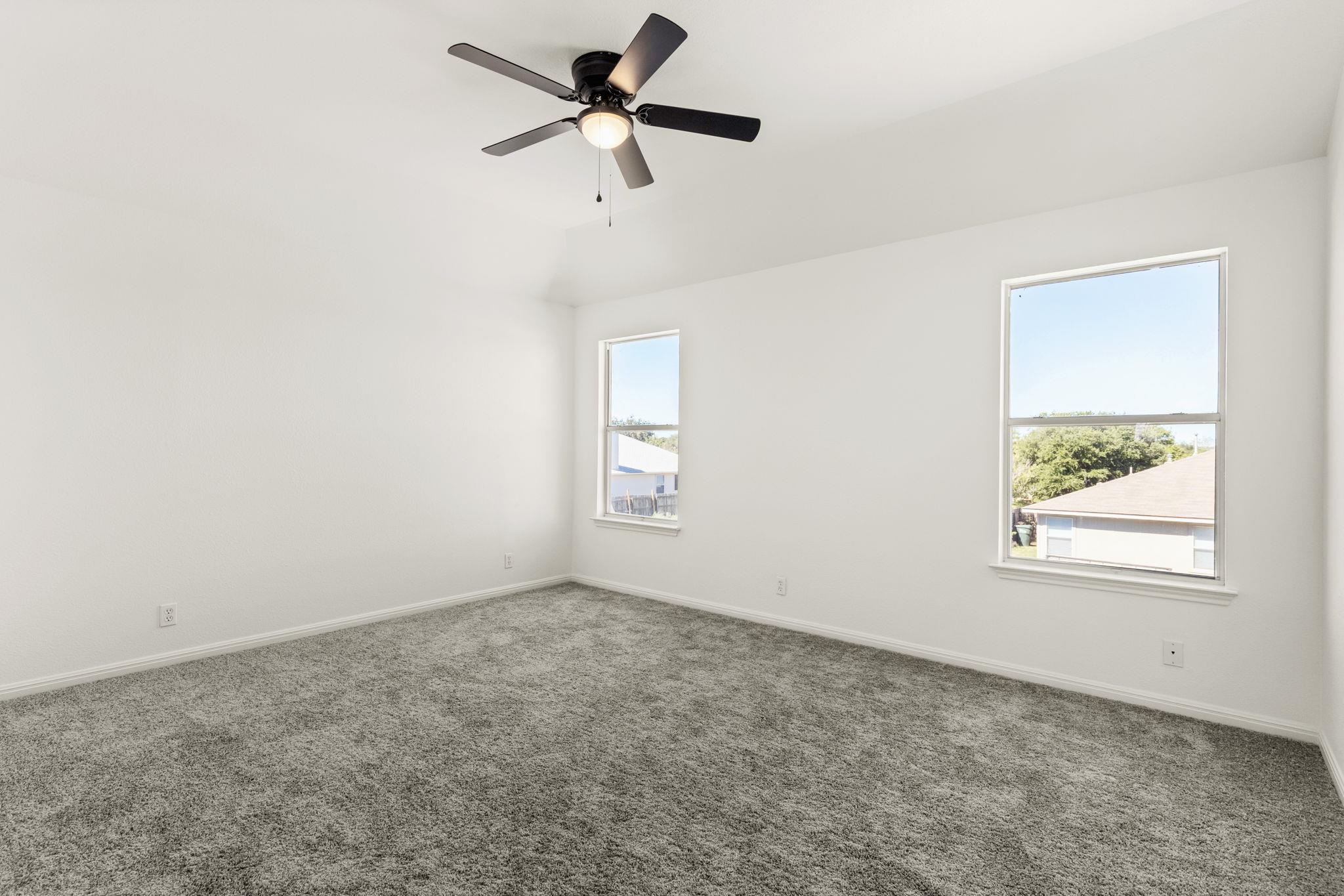 208 Langely St Property Photo 21