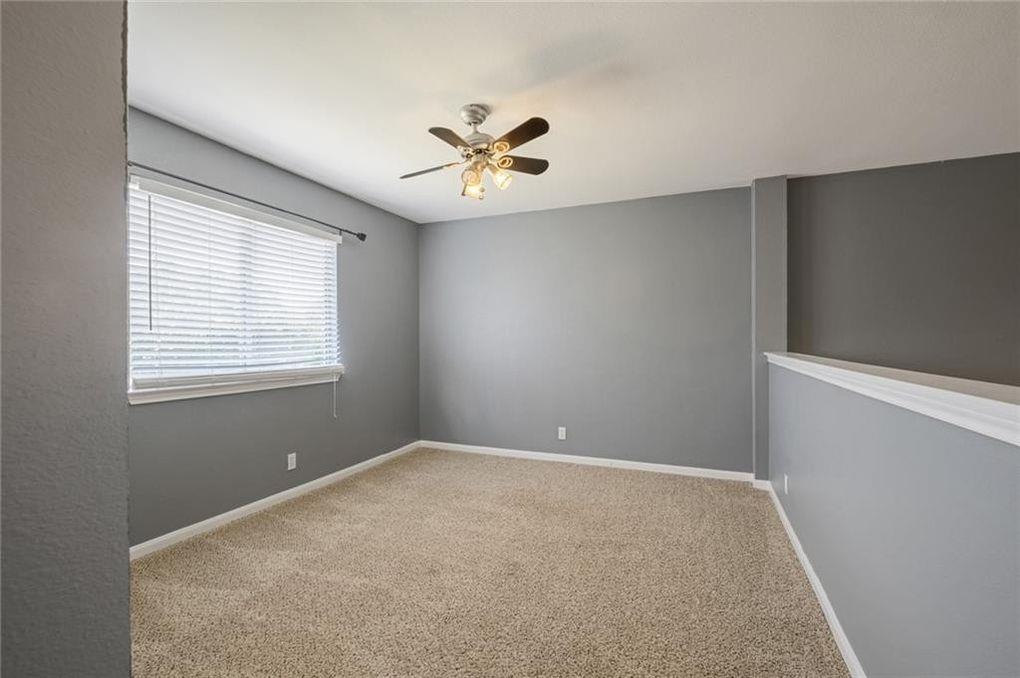 1709 Royal Ascot Dr S Property Photo 15