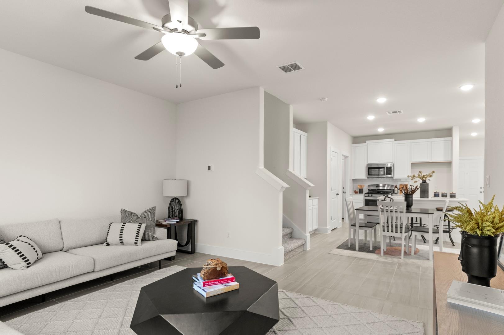 803 White Steppe Way Property Photo 15