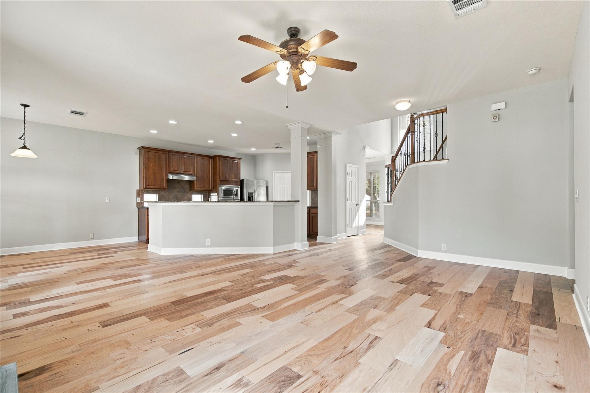 2629 Salorn Way Property Photo 9