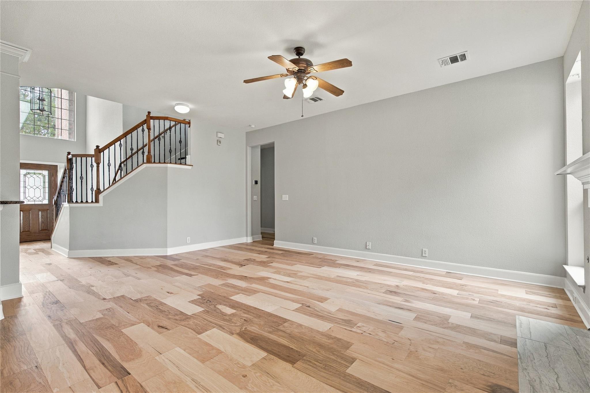 2629 Salorn Way Property Photo 10