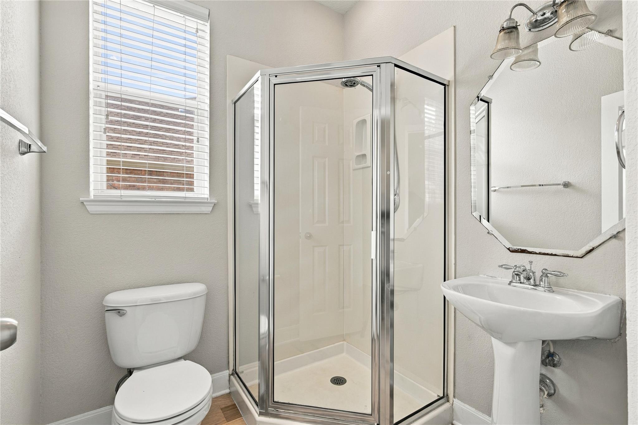 2629 Salorn Way Property Photo 16