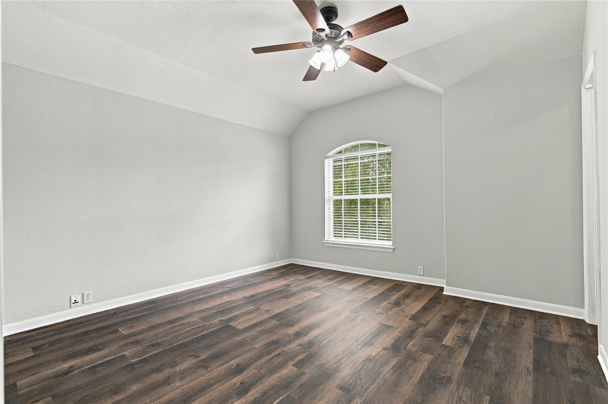 2629 Salorn Way Property Photo 22