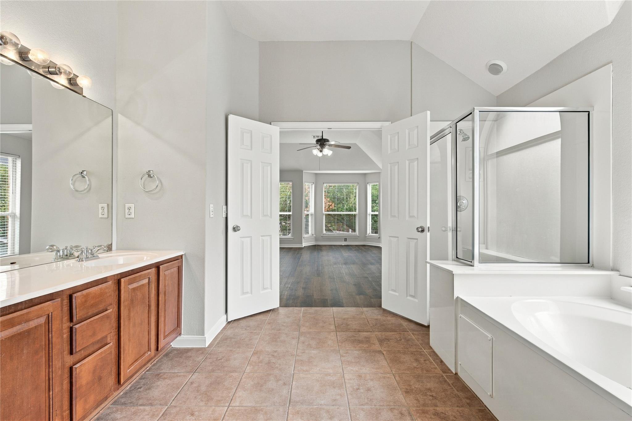 2629 Salorn Way Property Photo 27