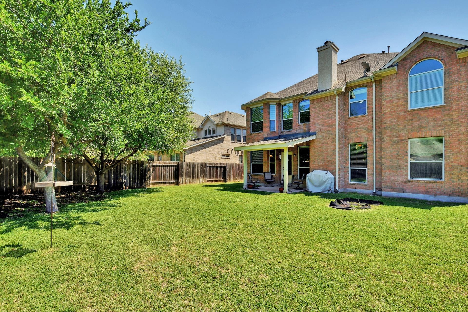 2629 Salorn Way Property Photo 29