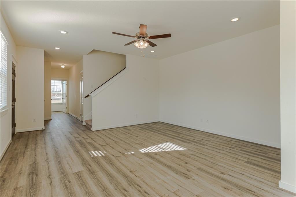 17201 Mayfly Dr A Property Photo 4