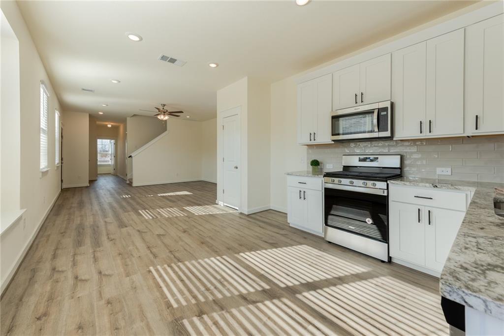 17201 Mayfly Dr A Property Photo 7