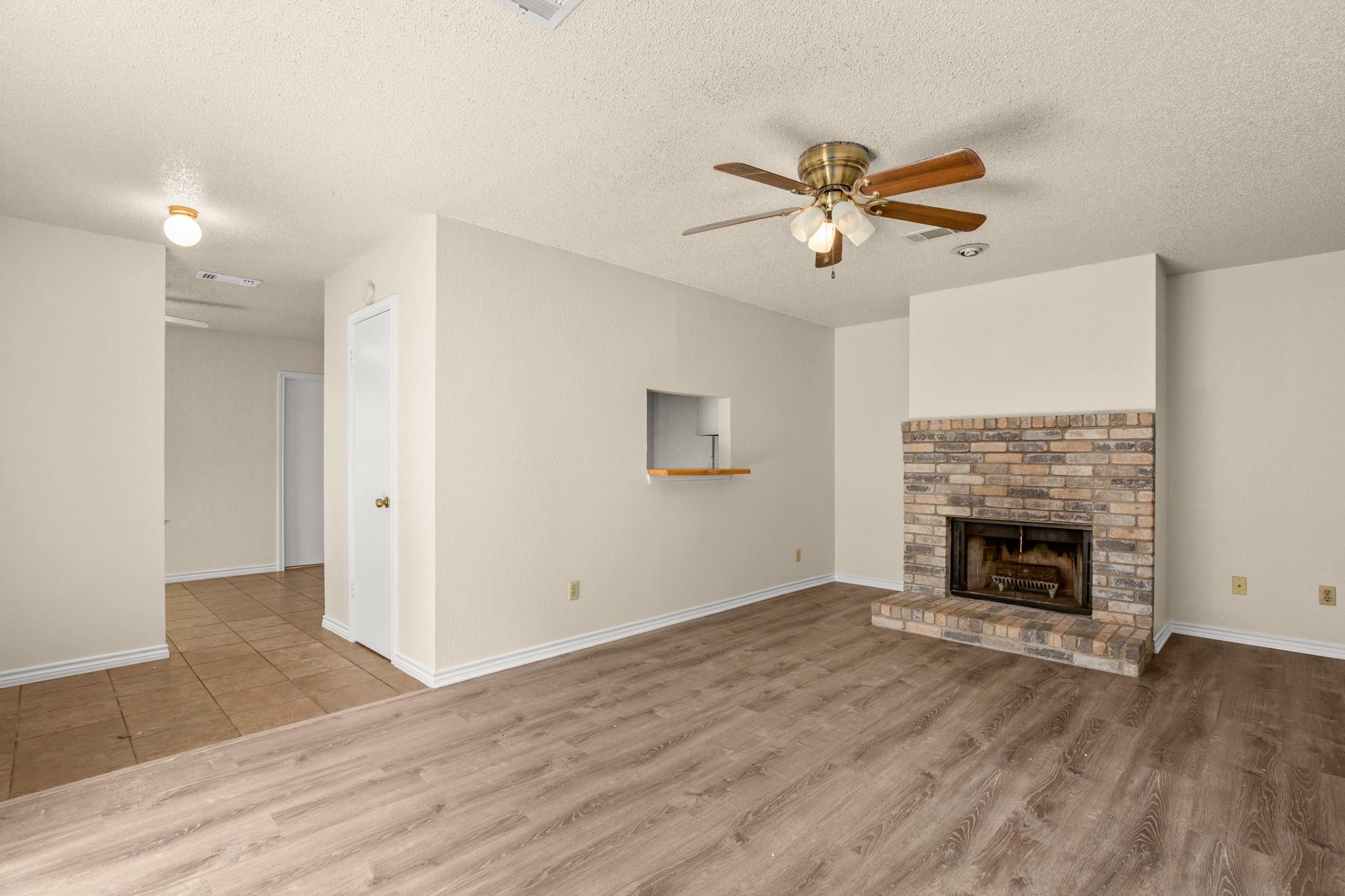 13309 Saddlebrook Trl #a Property Photo 4