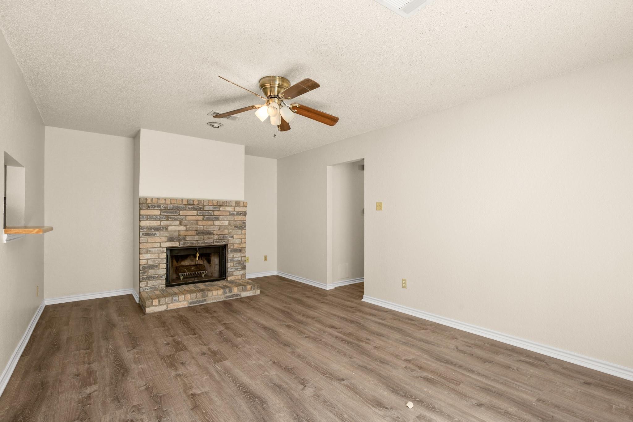 13309 Saddlebrook Trl #a Property Photo 6