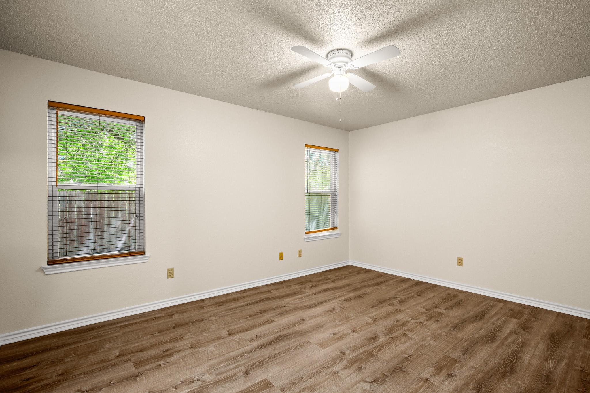 13309 Saddlebrook Trl #a Property Photo 10