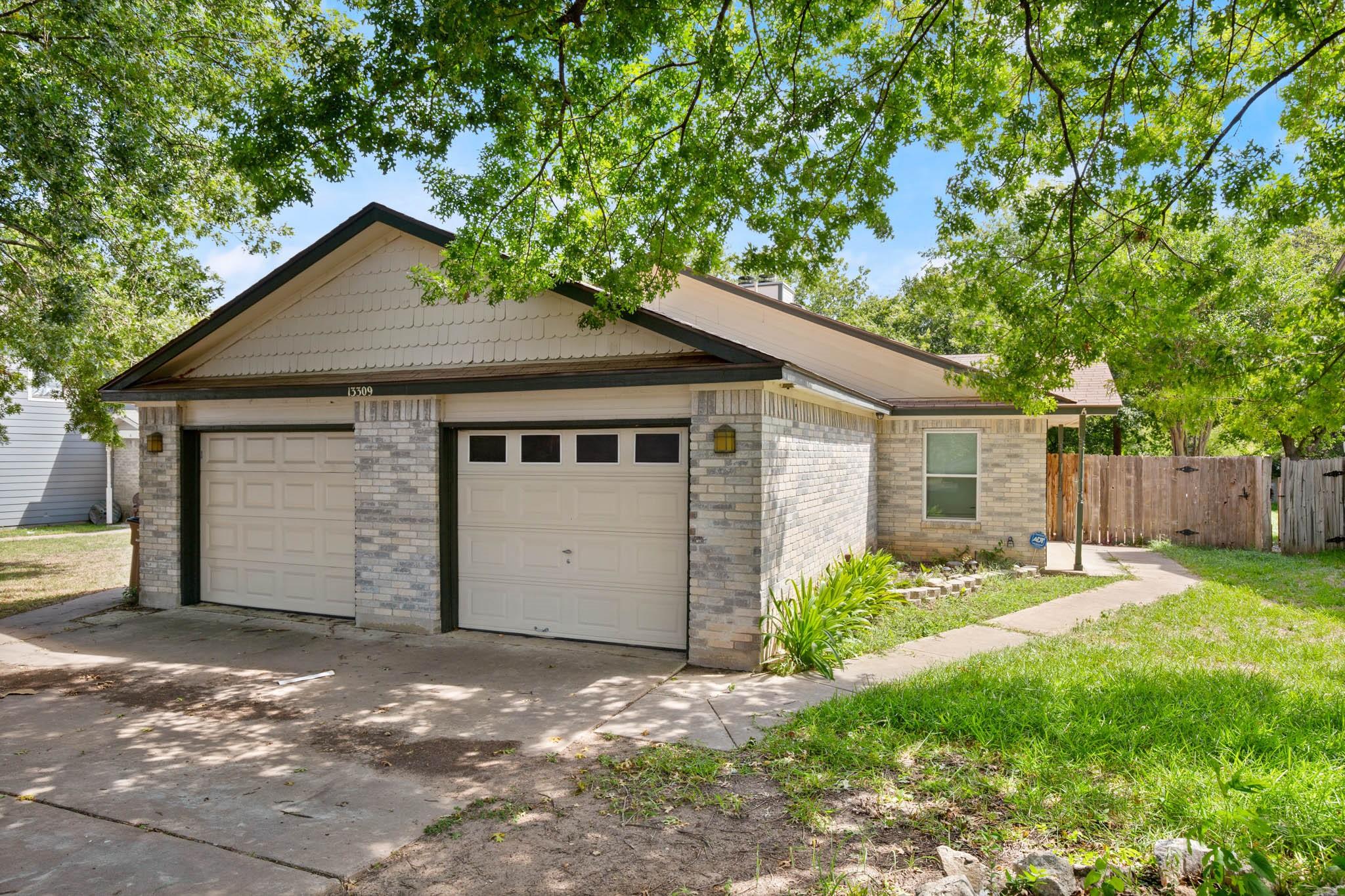 13309 Saddlebrook Trl #a Property Photo 23