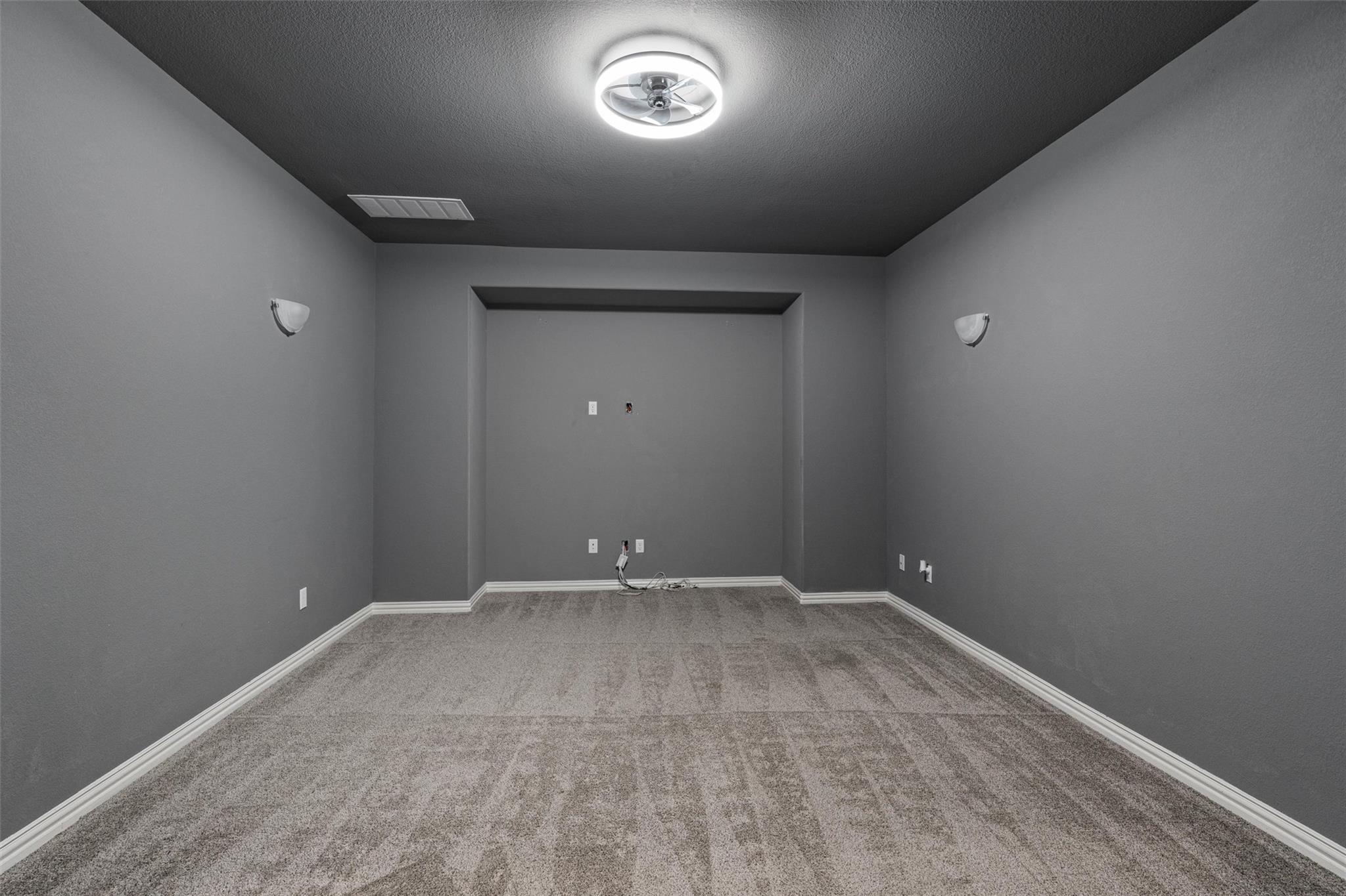 404 Miracle Rose Way Property Photo 4