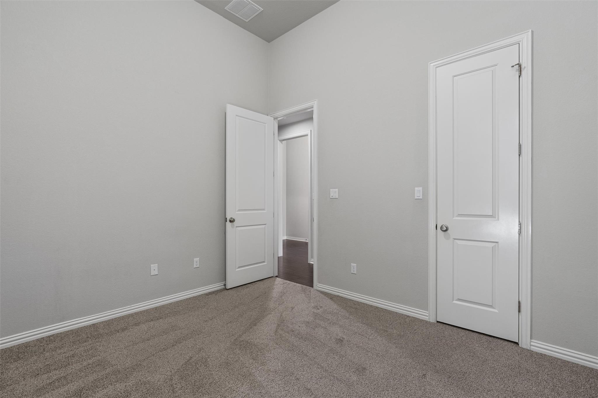 404 Miracle Rose Way Property Photo 35