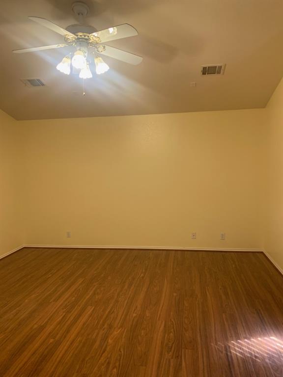 2113 Simbrah Dr Property Photo 2