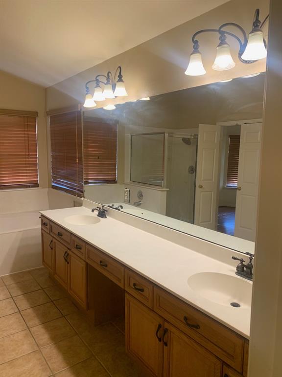 2113 Simbrah Dr Property Photo 19