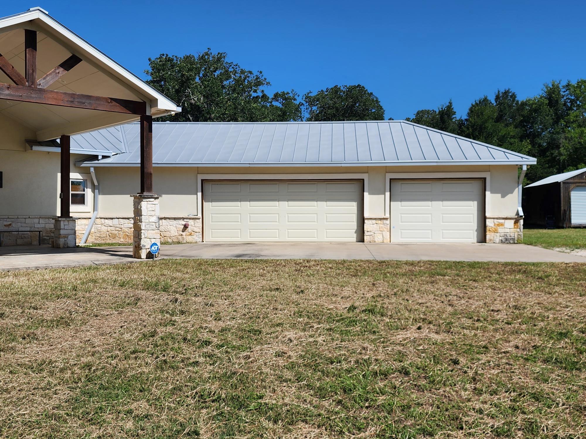 145 State Loop 92 Property Photo 7