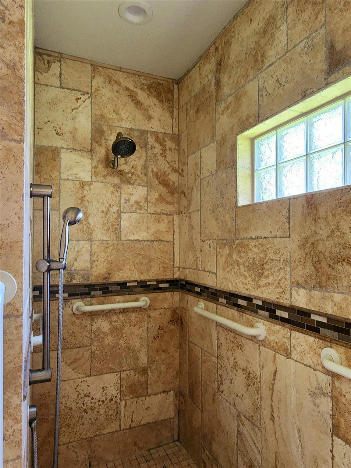 145 State Loop 92 Property Photo 23