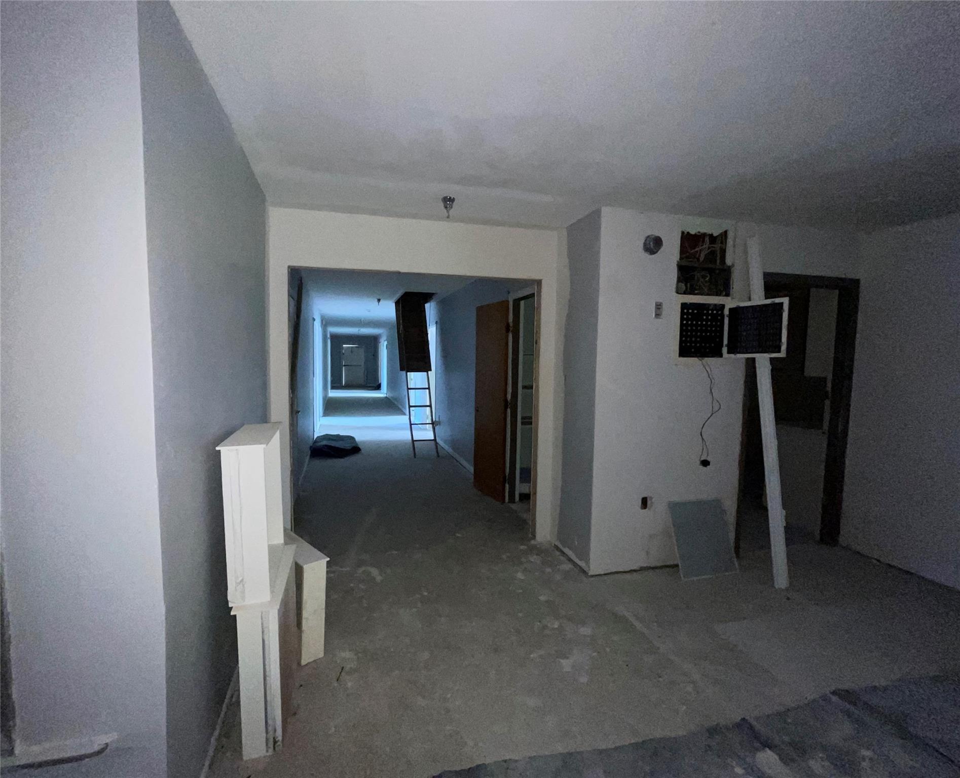 1405 W Storey St Property Photo 16