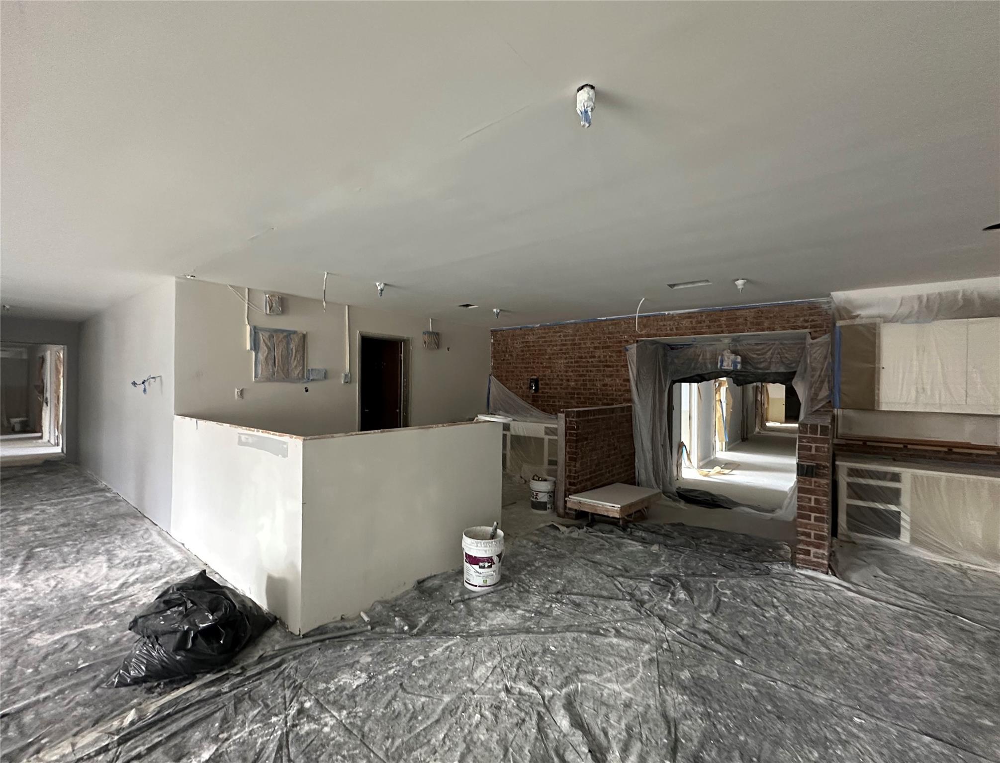 1405 W Storey St Property Photo 21