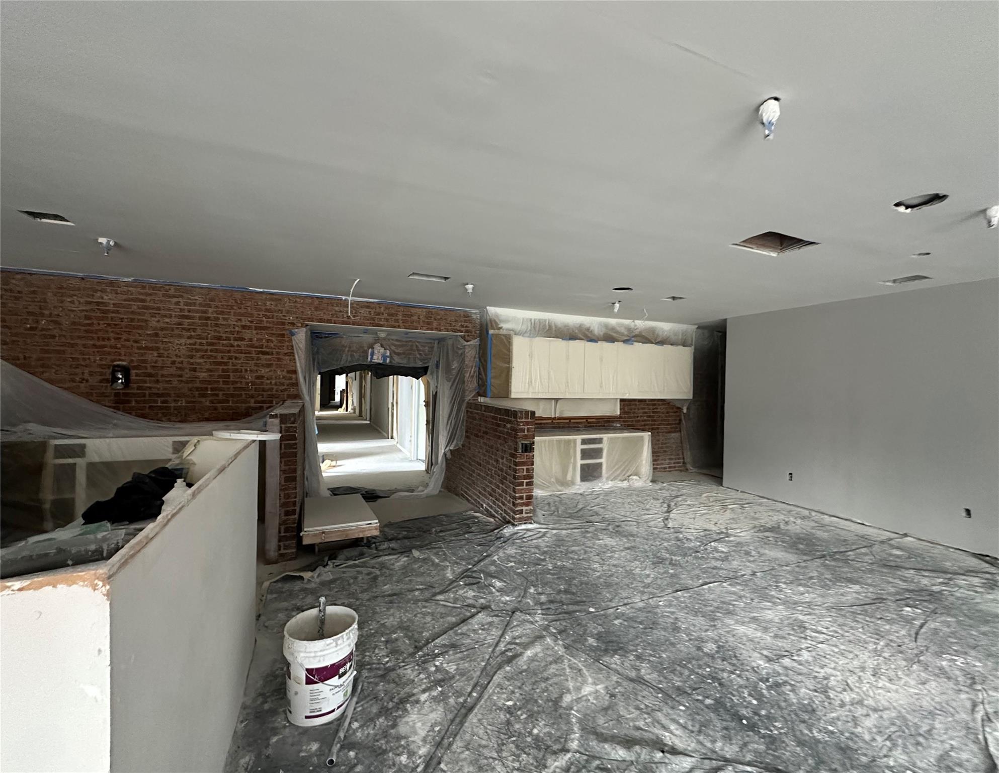 1405 W Storey St Property Photo 24