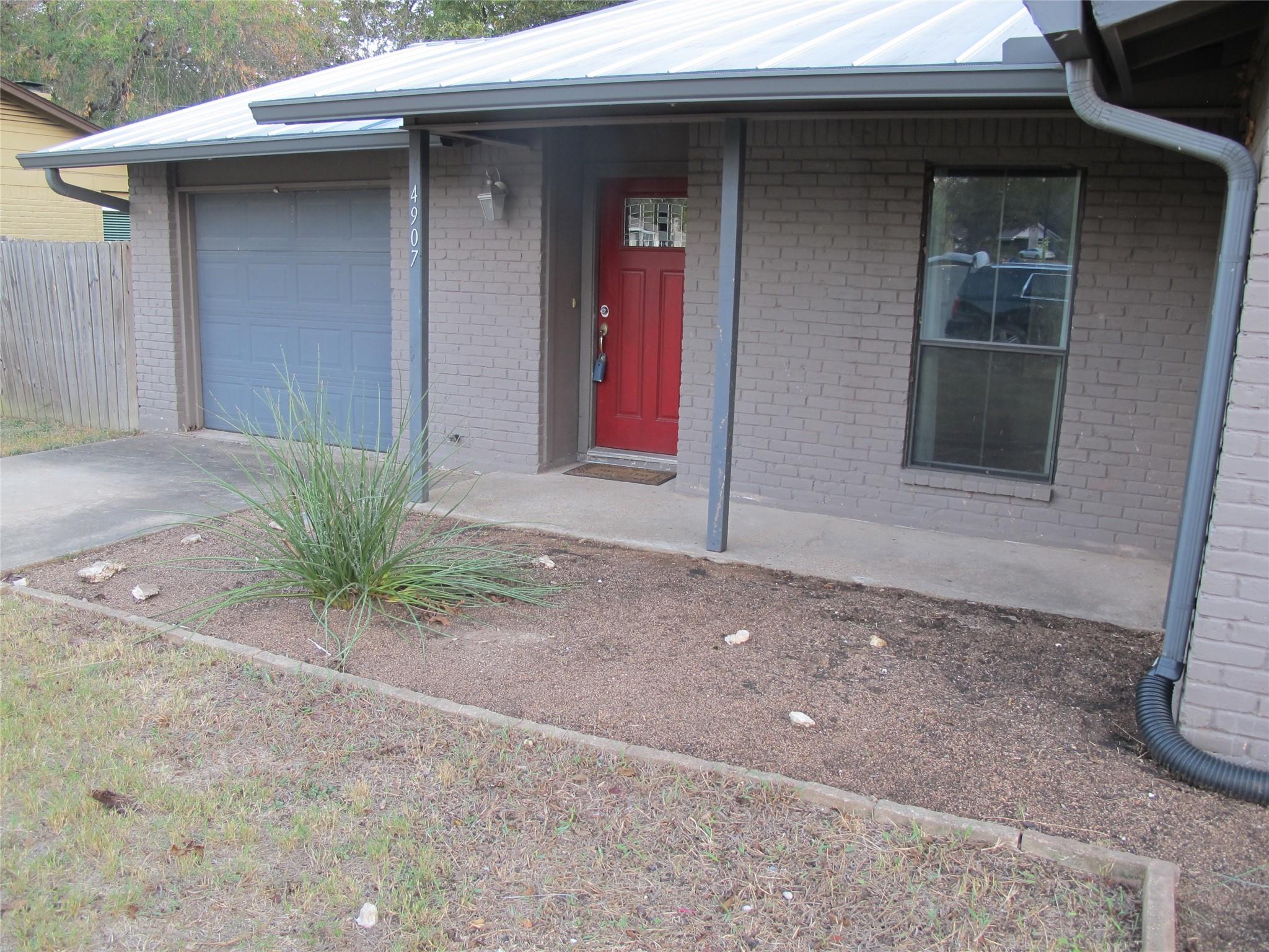 4907 Richmond Ave Property Photo 2