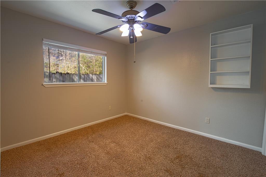 6810 Williamette Dr Property Photo 18