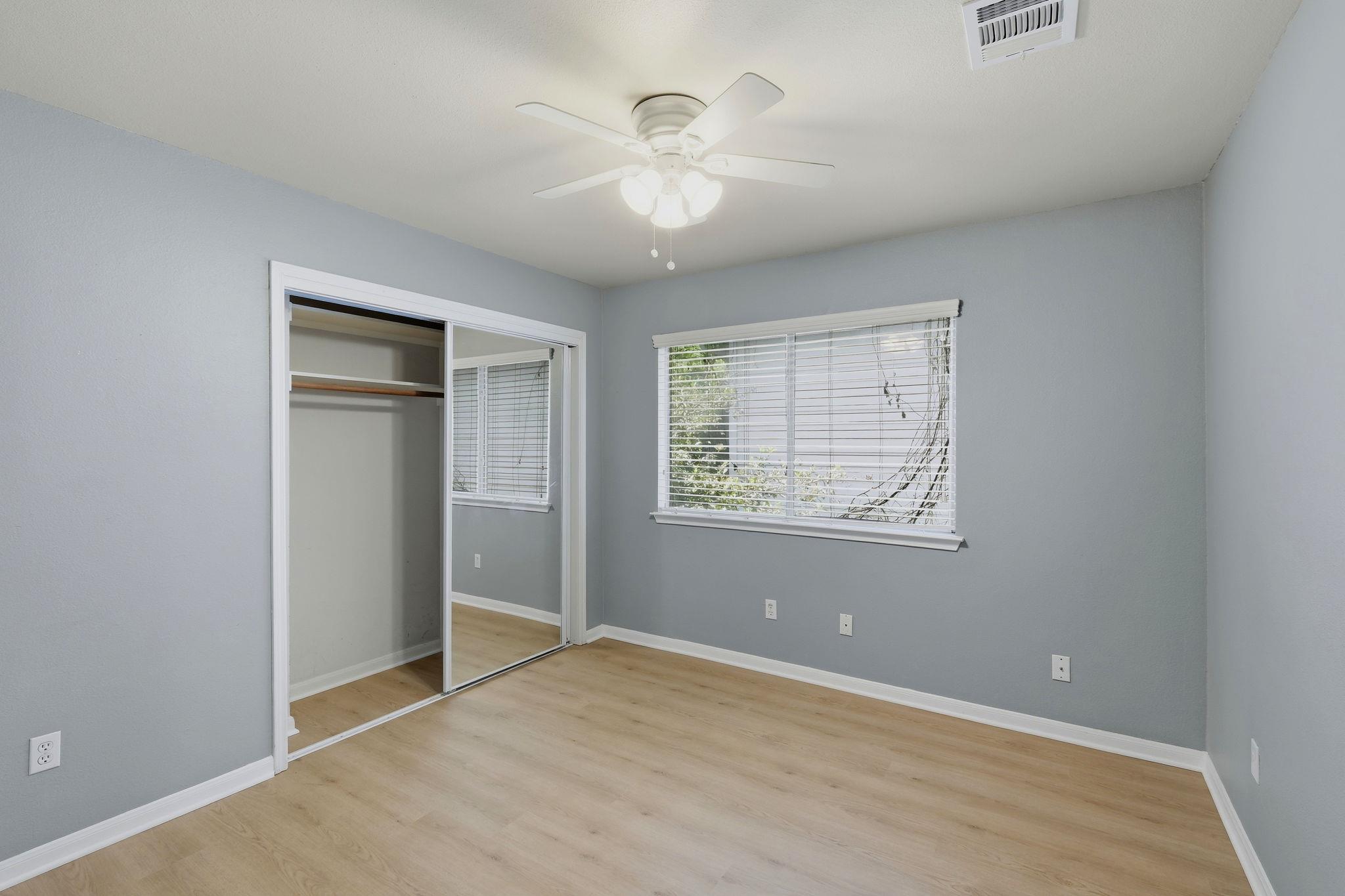 2913 Winchester Dr Property Photo 13