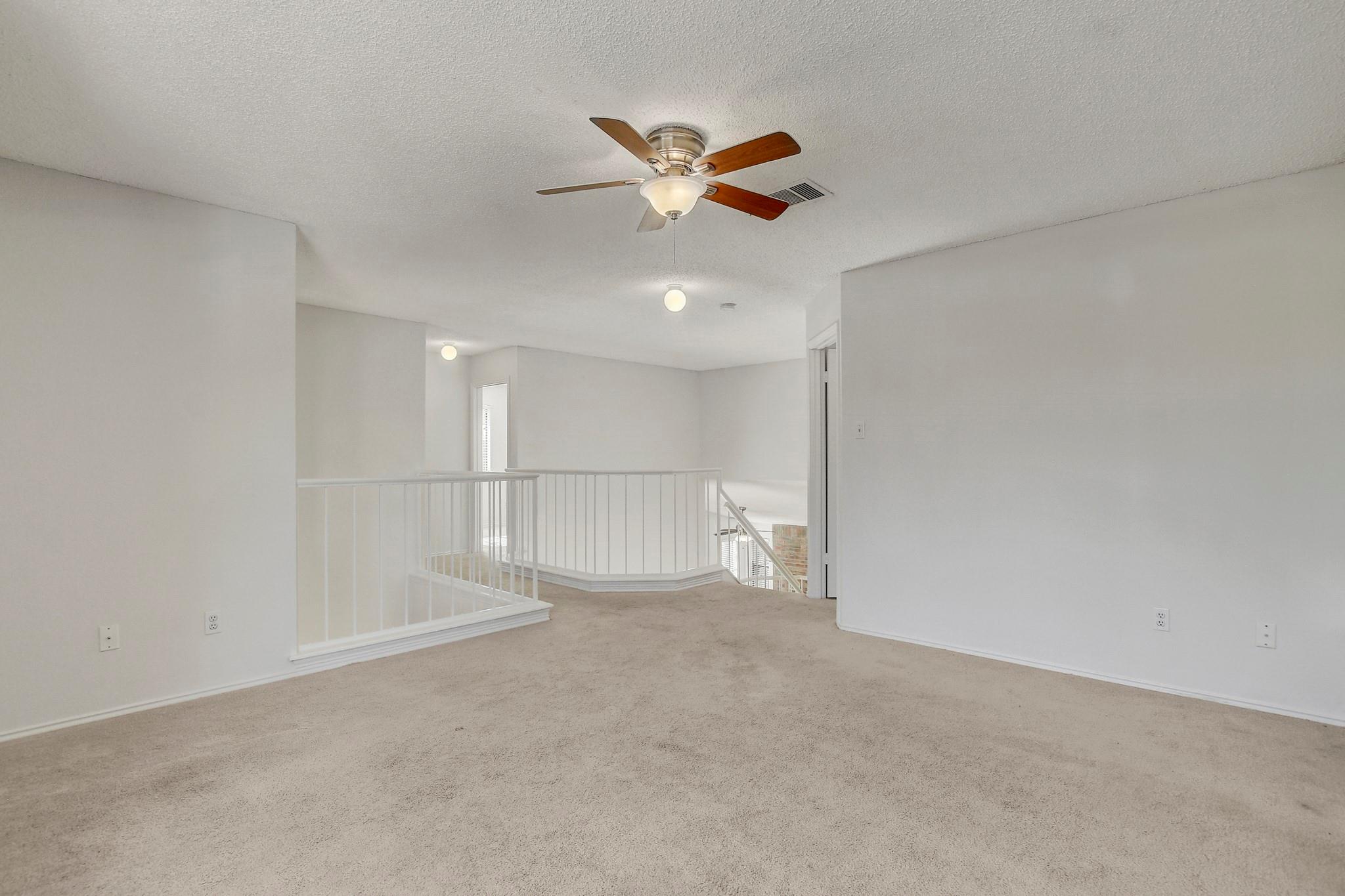 17516 Klamath Falls Dr Property Photo 22