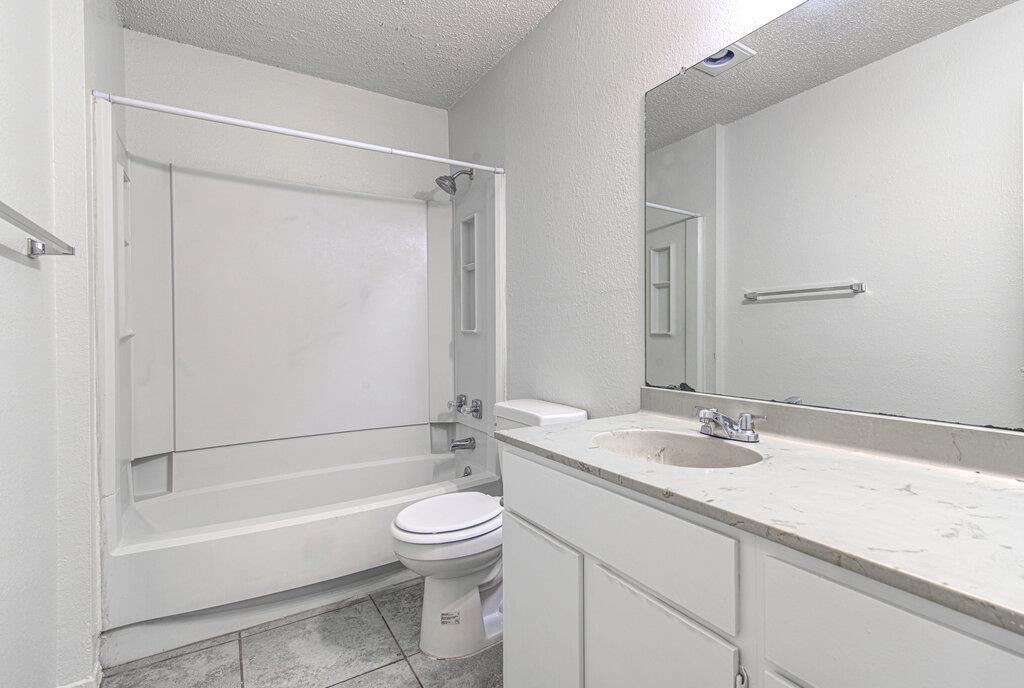 824 King Albert St #a Property Photo 16