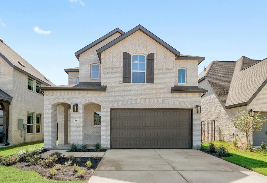 220 Menlo Bnd Property Photo 1