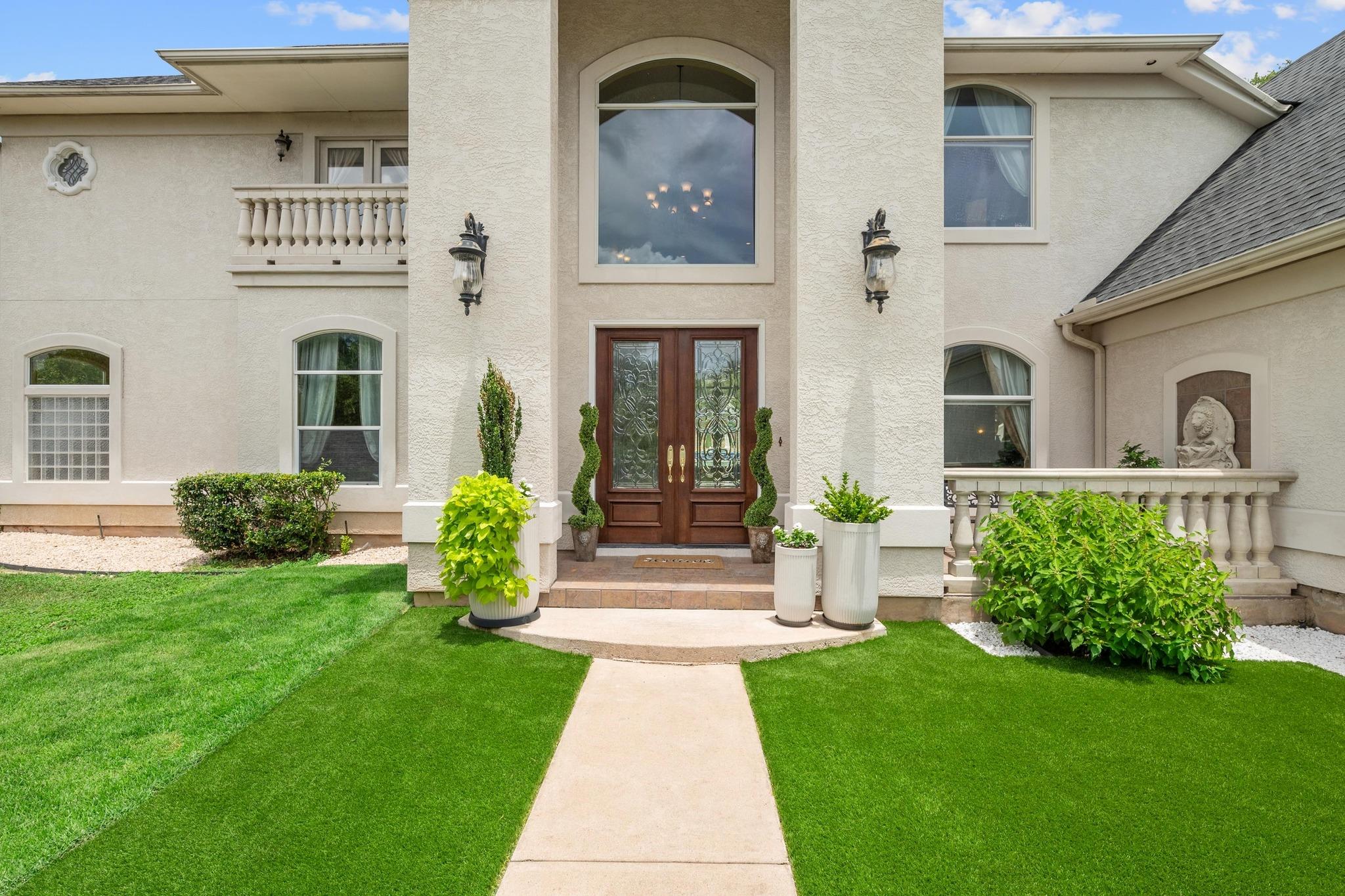 10912 Centennial Trl Property Photo 5