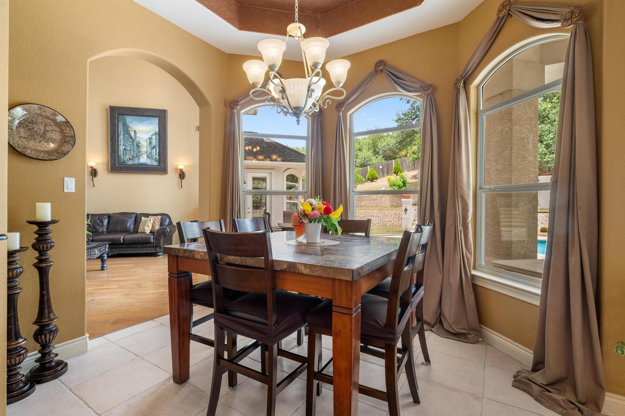 10912 Centennial Trl Property Photo 10