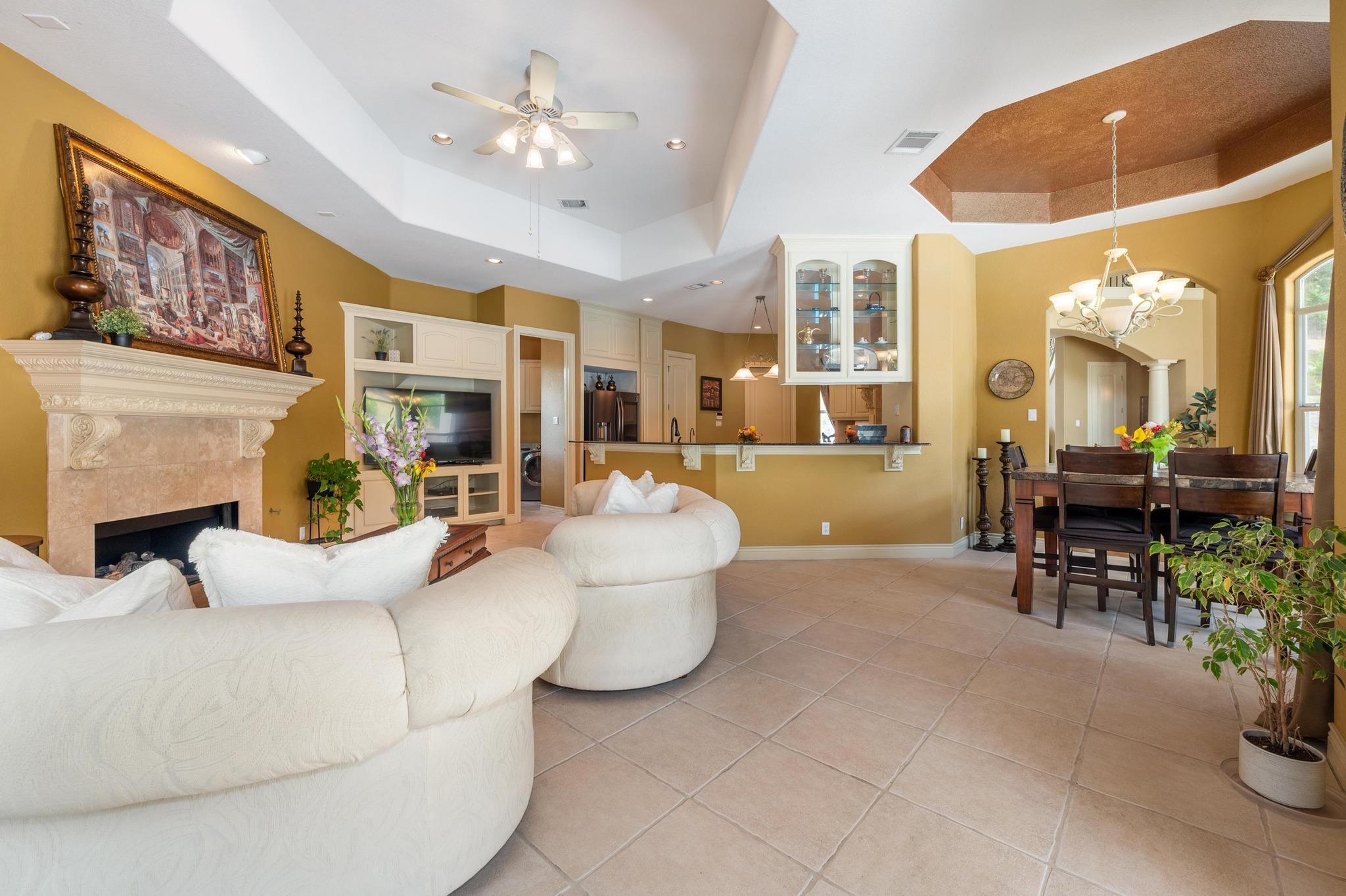 10912 Centennial Trl Property Photo 13