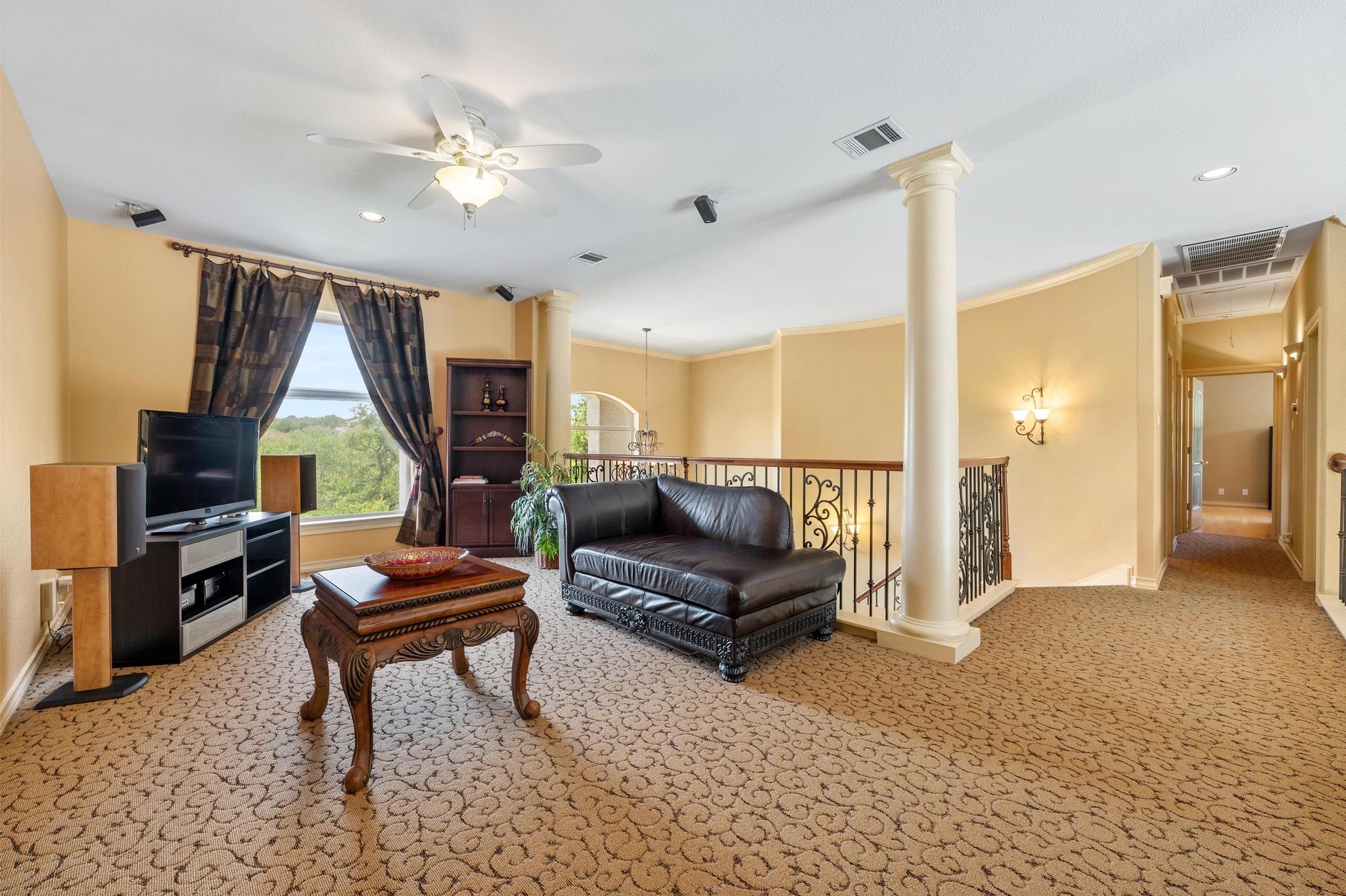 10912 Centennial Trl Property Photo 21