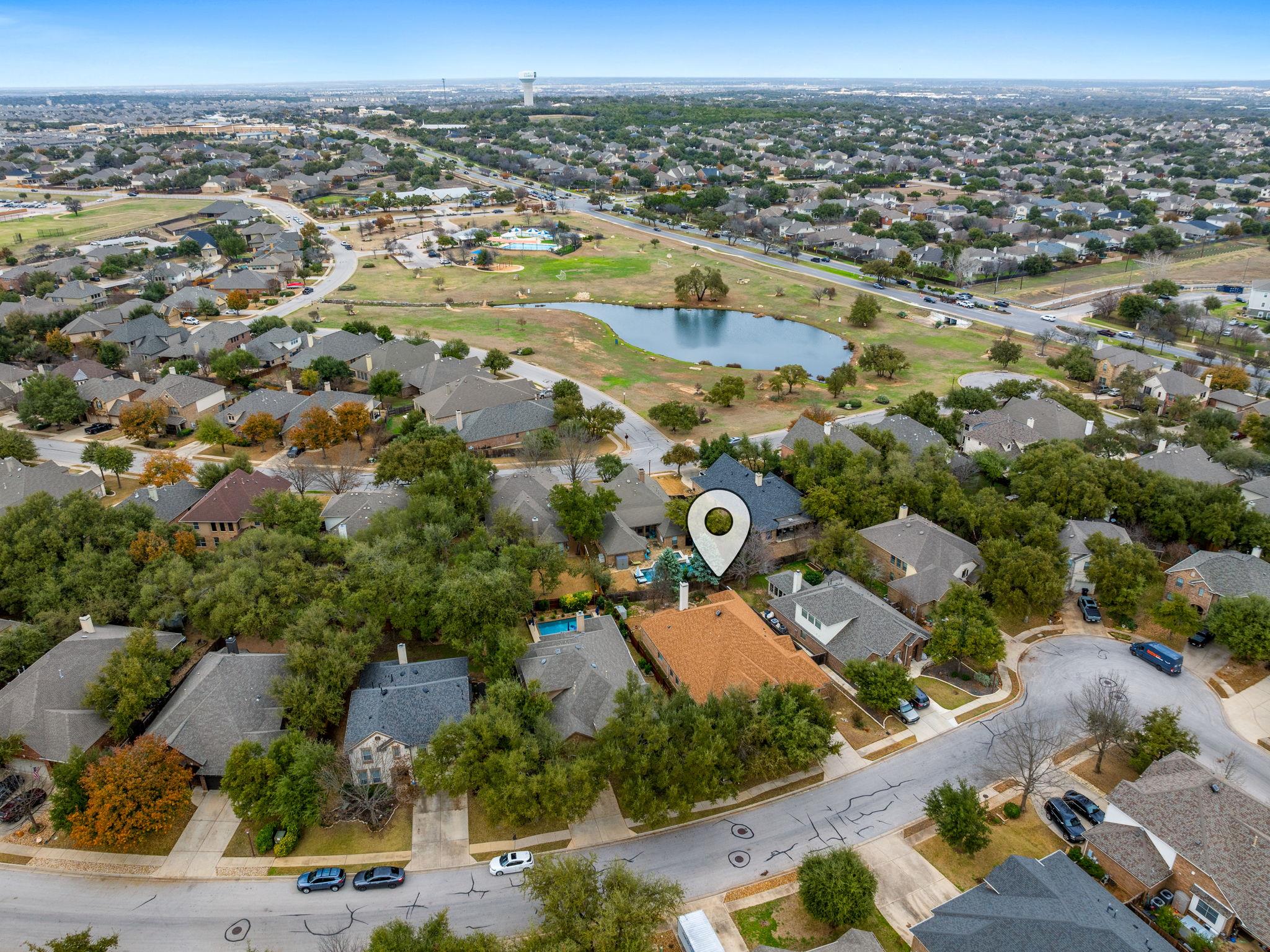 1809 Cross Draw Trl Property Photo 33