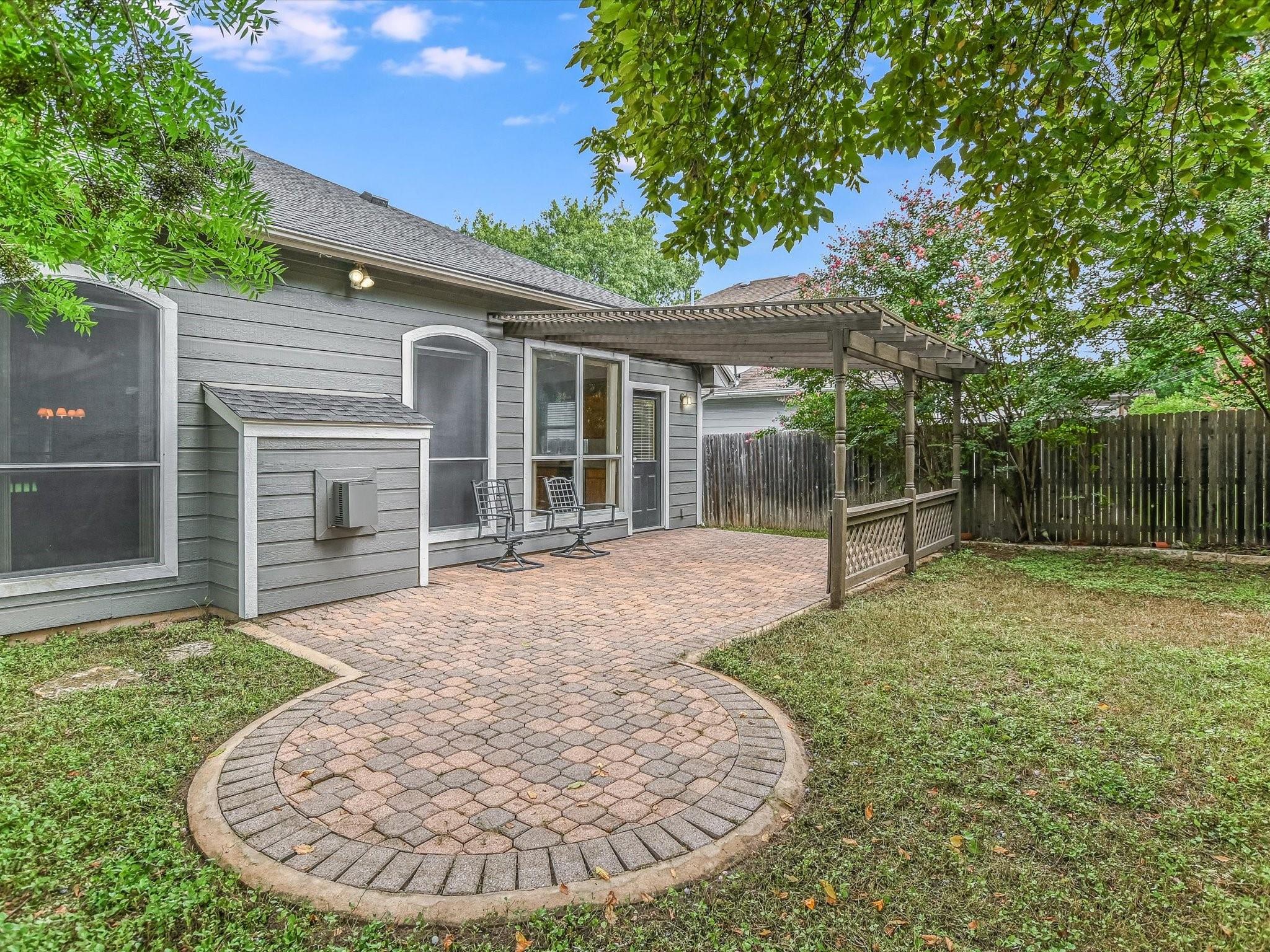 8617 Little Laura Dr Property Photo 19