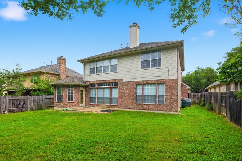 10008 Lachlan Dr Property Photo 27