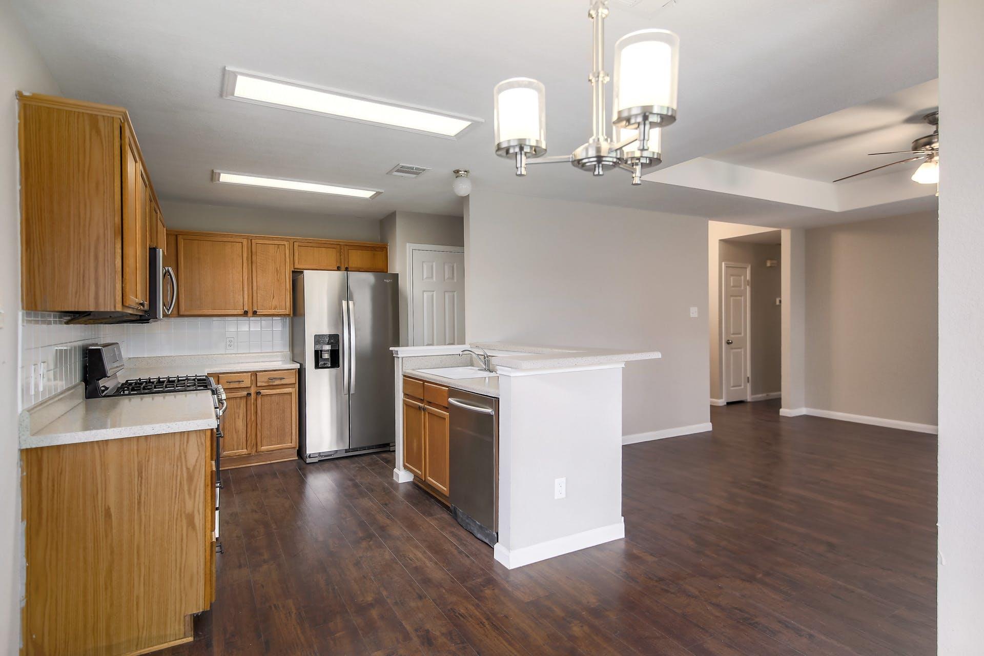 1806 Oakmont Ln Property Photo 15