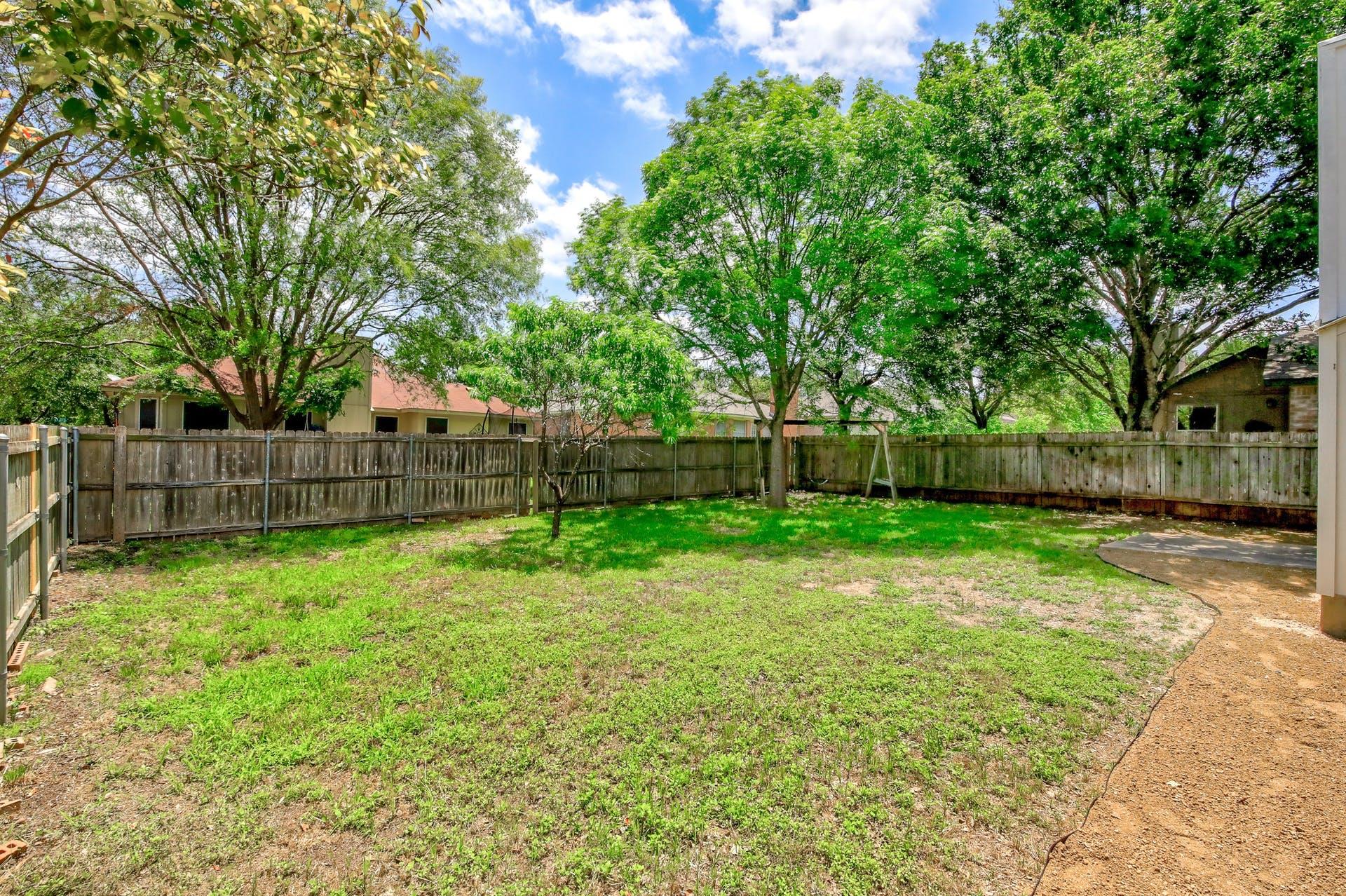 1806 Oakmont Ln Property Photo 27