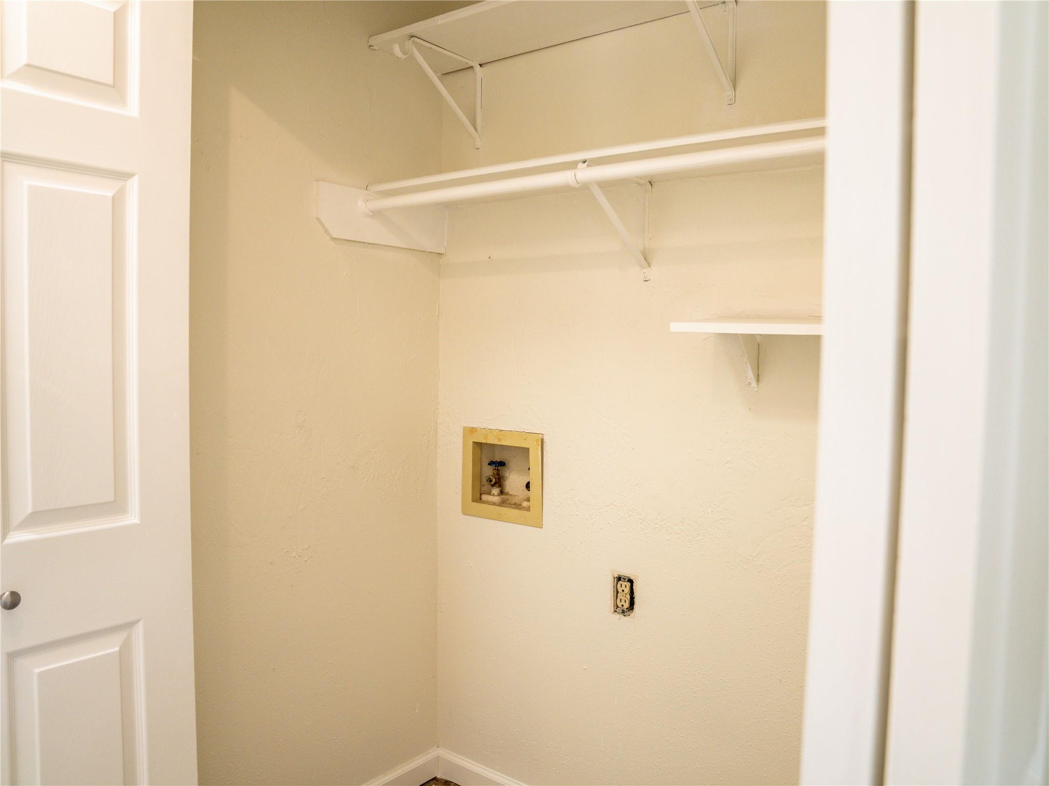12903 Stanzel Dr Property Photo 12