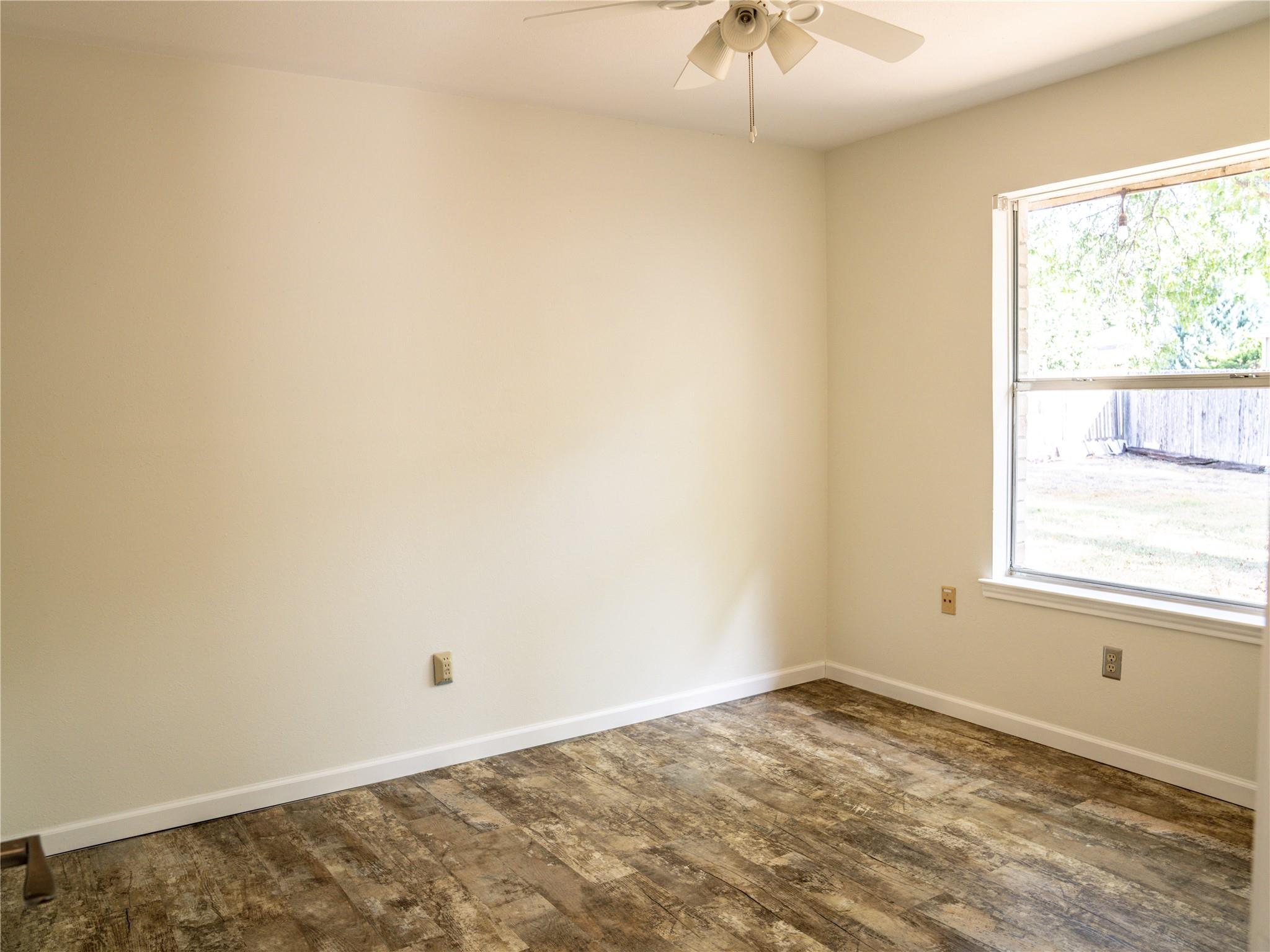 12903 Stanzel Dr Property Photo 13