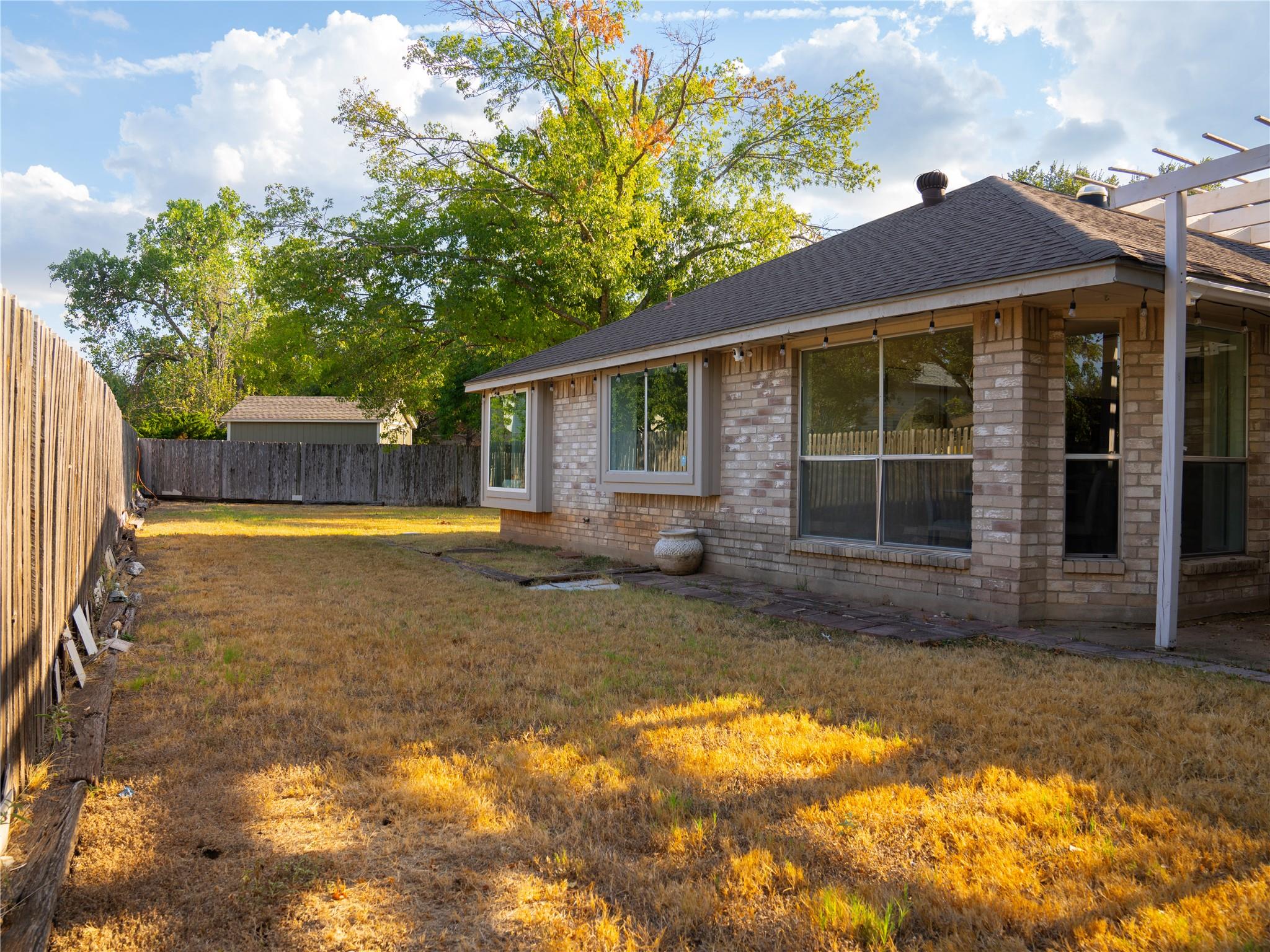 12903 Stanzel Dr Property Photo 16
